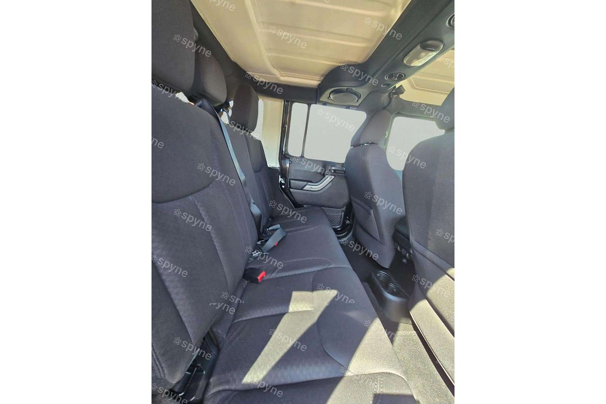 2013 Jeep Wrangler Unlimited Sport JK