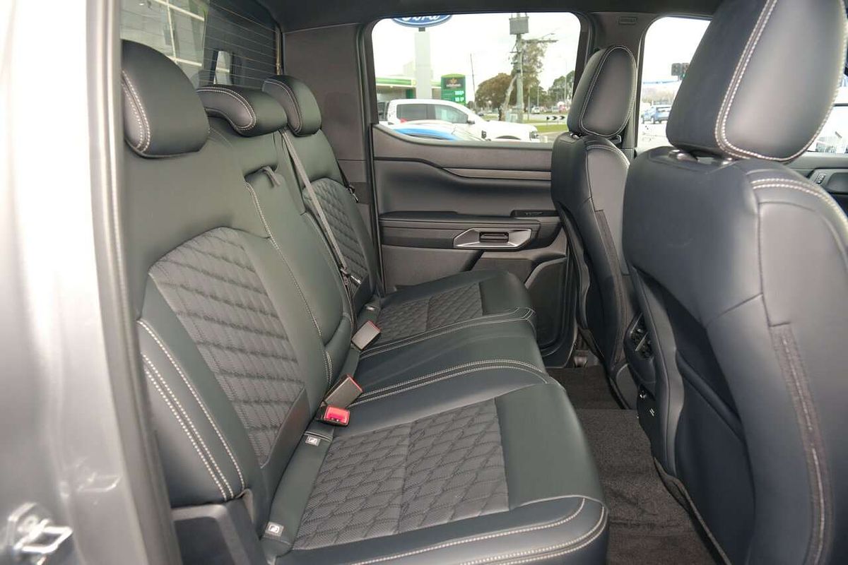 2025 Ford Ranger Platinum 4X4 3.0L