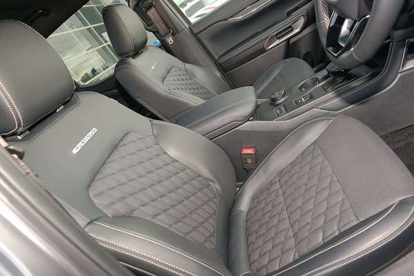 2025 Ford Ranger Platinum 4X4 3.0L