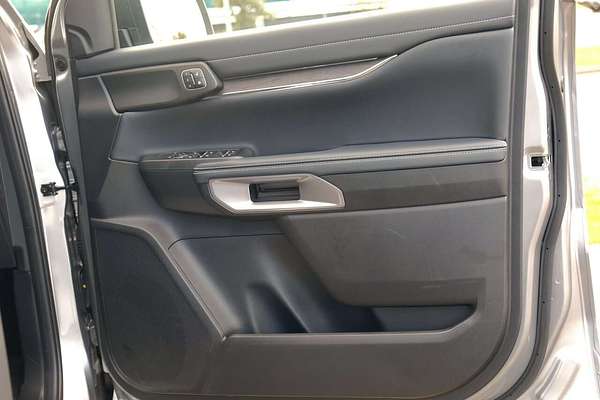2025 Ford Ranger Platinum 4X4 3.0L