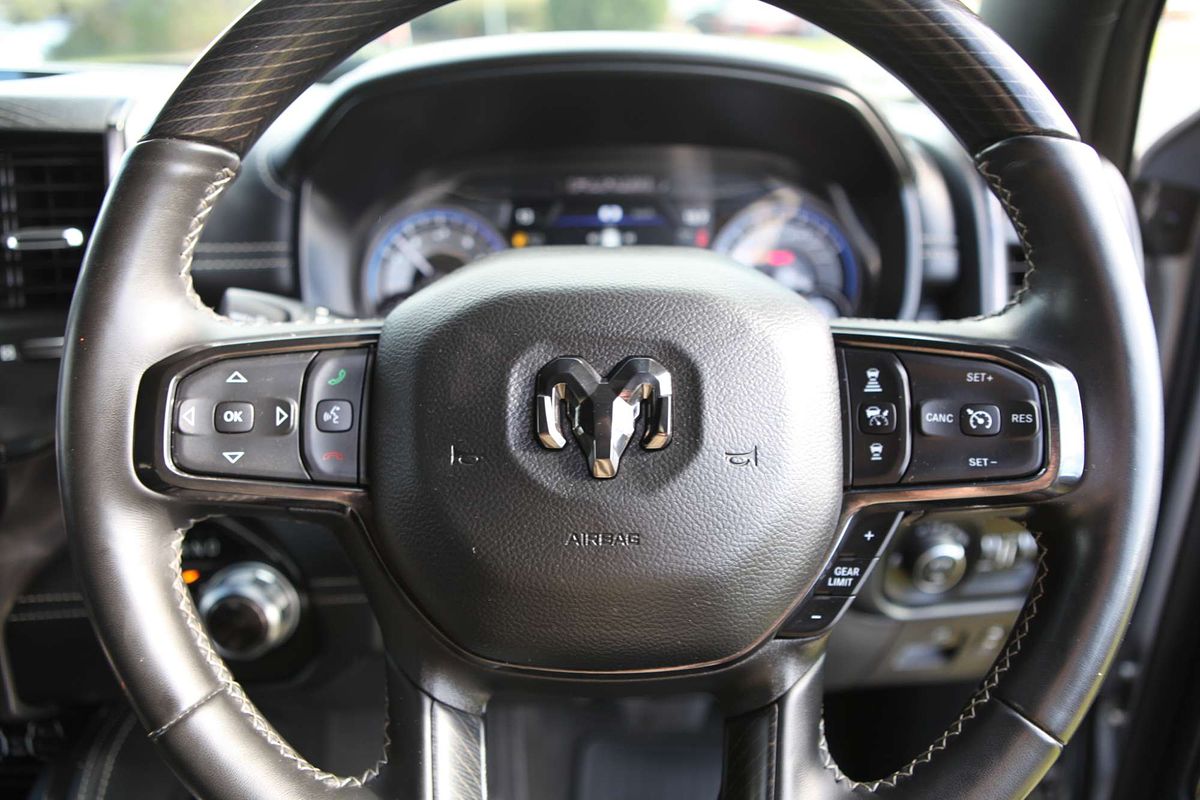 2022 RAM 1500 Limited RamBox DT 4X4 SWB