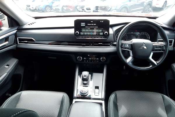 2021 Mitsubishi Outlander LS ZM