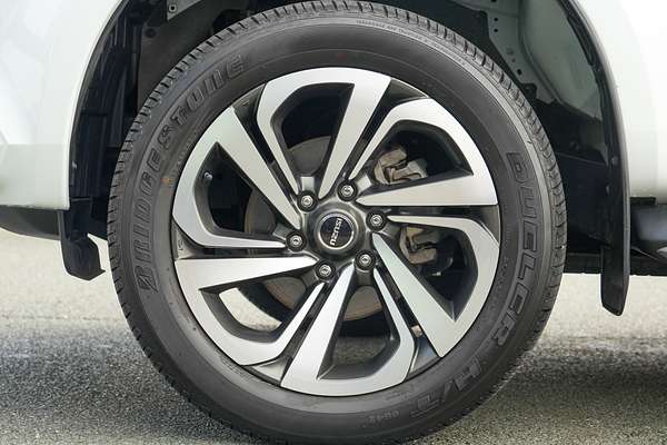2022 Isuzu MU-X LS-T