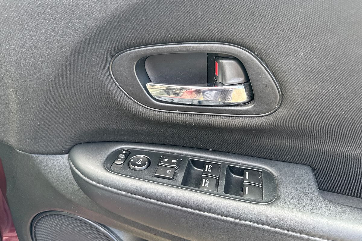 2016 Honda HR-V VTi