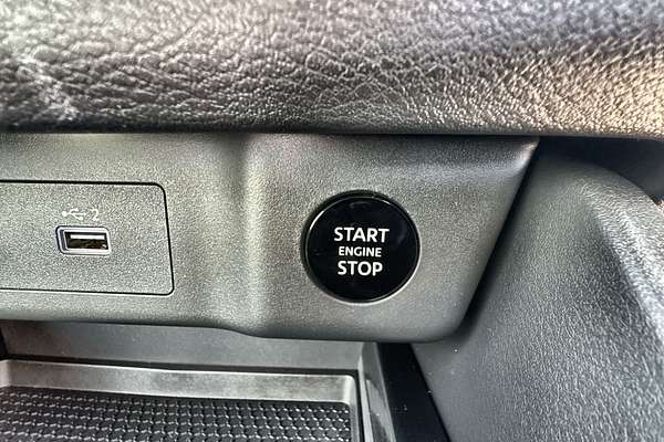 2025 Nissan X-TRAIL ST T33