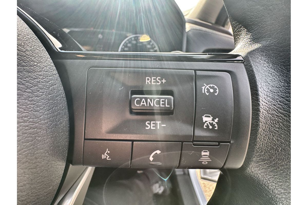 2025 Nissan X-TRAIL ST T33