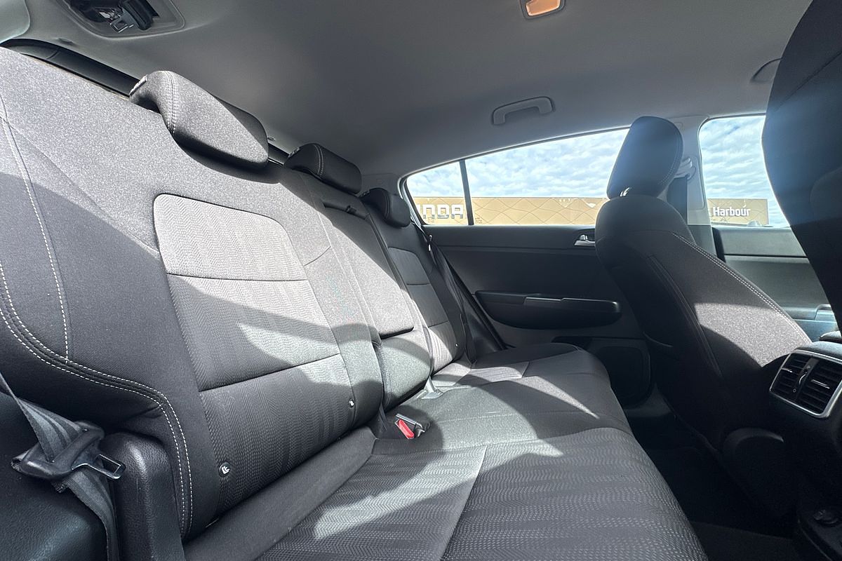 2019 Kia Sportage S QL