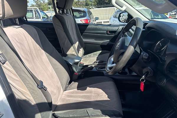 2021 Toyota Hilux SR GUN126R 4X4
