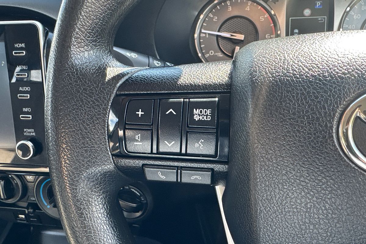 2021 Toyota Hilux SR GUN126R 4X4
