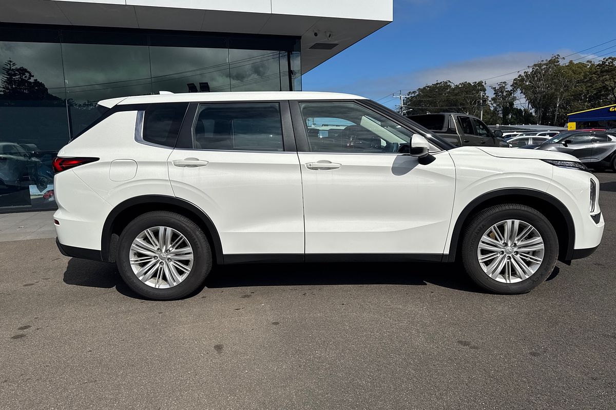 2023 Mitsubishi Outlander ES 7 SEAT (2WD) ZM MY23