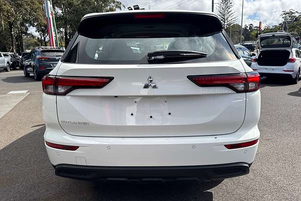 2023 Mitsubishi Outlander ES 7 SEAT (2WD) ZM MY23
