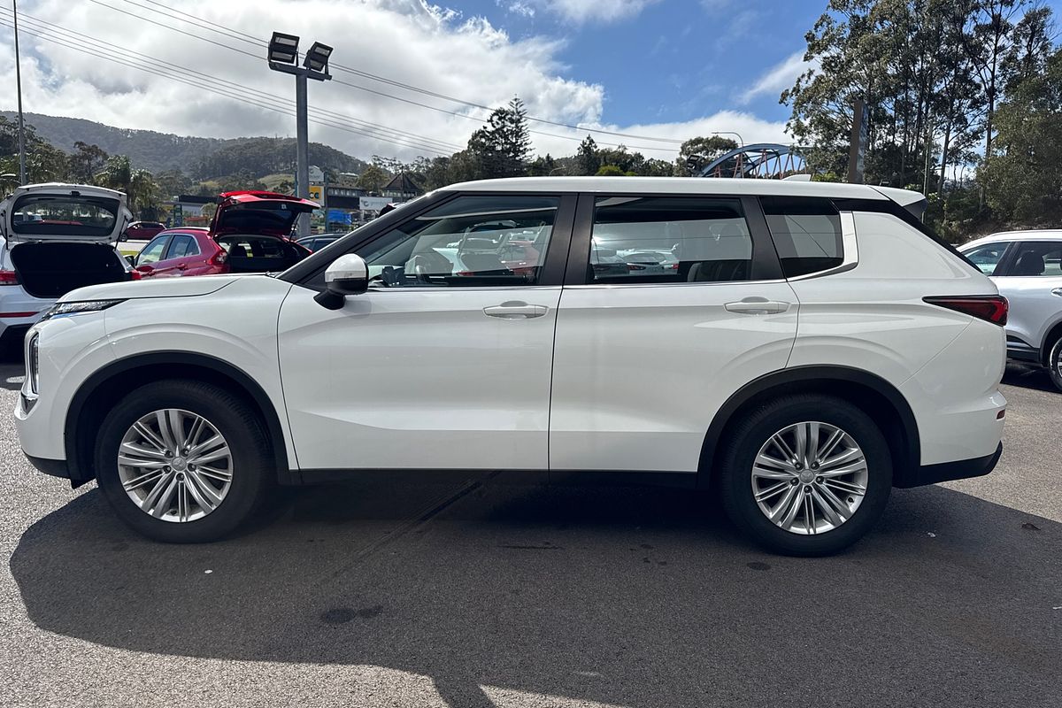2023 Mitsubishi Outlander ES 7 SEAT (2WD) ZM MY23