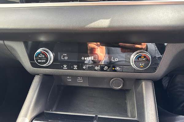 2023 Mitsubishi Outlander ES 7 SEAT (2WD) ZM MY23
