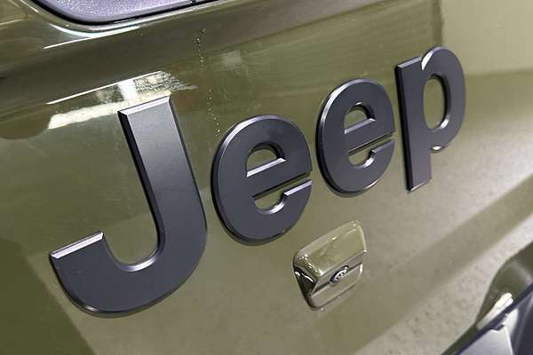 2022 Jeep Gladiator Night Eagle JT All Wheel Drive