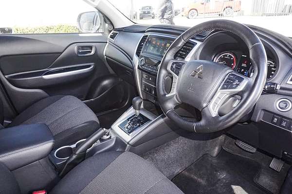 2023 Mitsubishi Triton GLS MR 4X4