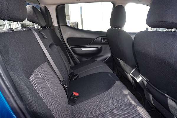 2023 Mitsubishi Triton GLS MR 4X4