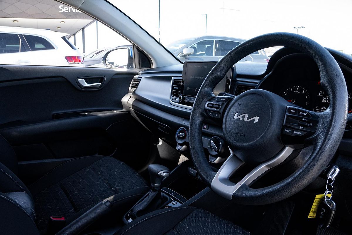 2022 Kia Rio S YB
