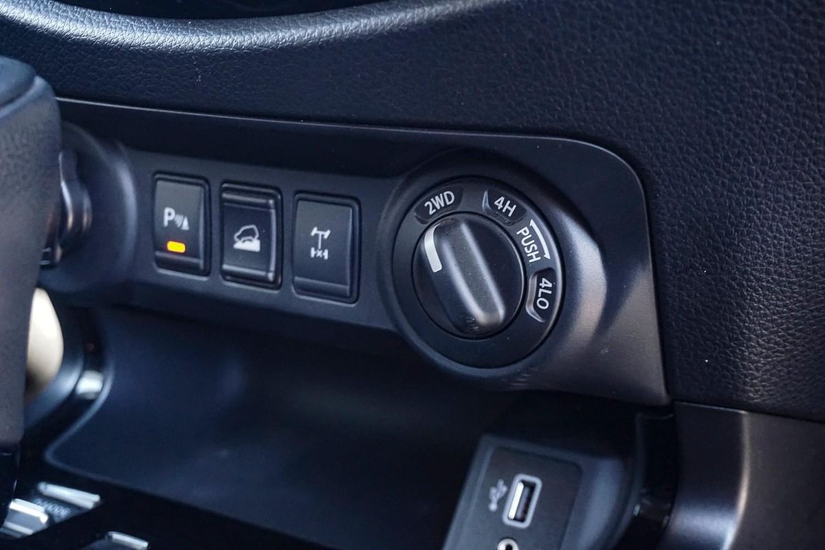 2021 Nissan Navara PRO-4X D23 4X4