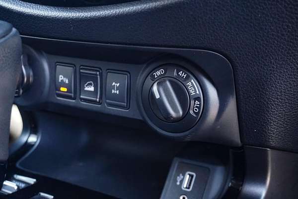 2021 Nissan Navara PRO-4X D23 4X4