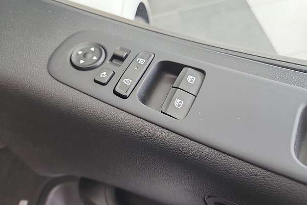 2024 Hyundai STARIA LOAD US4.V2