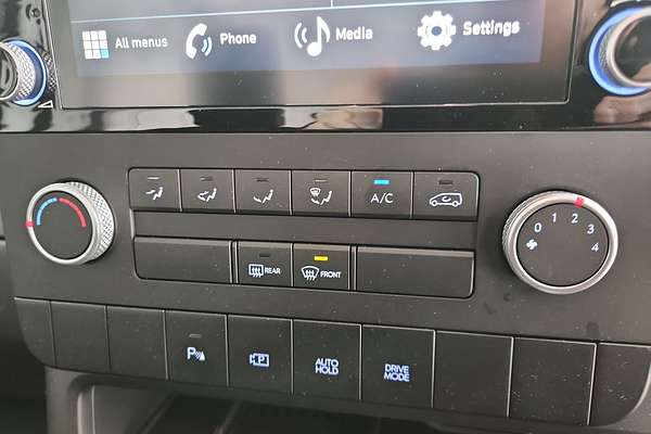 2024 Hyundai STARIA LOAD US4.V2