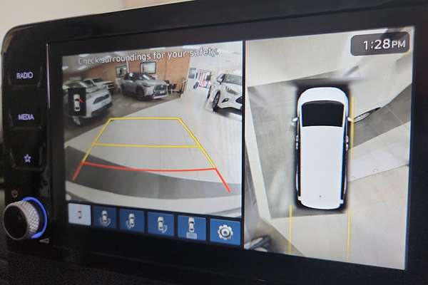 2024 Hyundai STARIA LOAD US4.V2