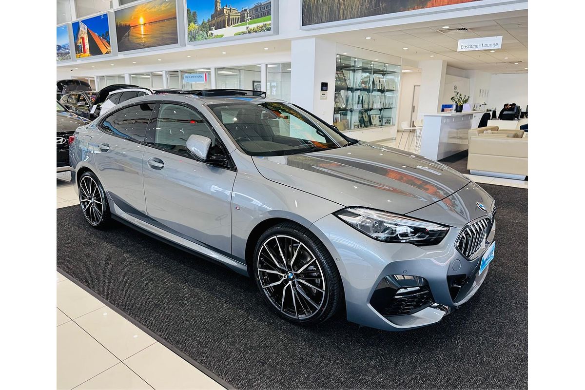 2022 BMW 2 Series 220i M Sport F44