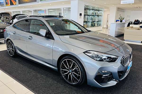 2022 BMW 2 Series 220i M Sport F44