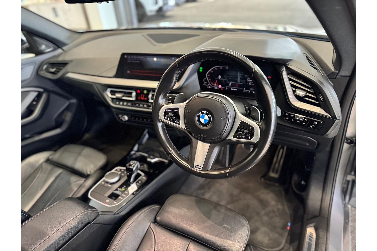 2022 BMW 2 Series 220i M Sport F44