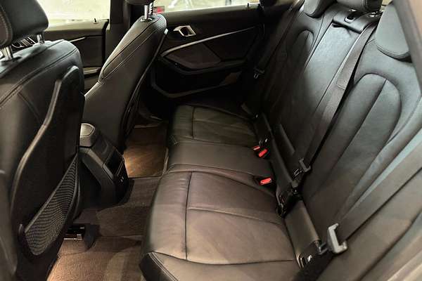 2022 BMW 2 Series 220i M Sport F44