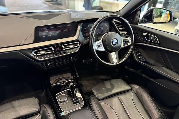 2022 BMW 2 Series 220i M Sport F44