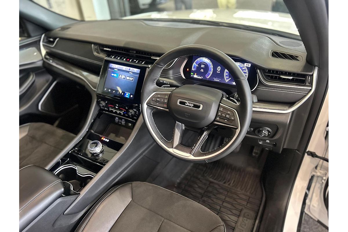 2022 Jeep Grand Cherokee L Night Eagle WL