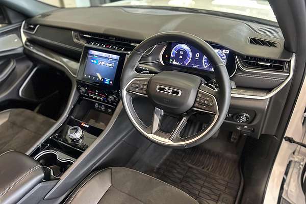 2022 Jeep Grand Cherokee L Night Eagle WL
