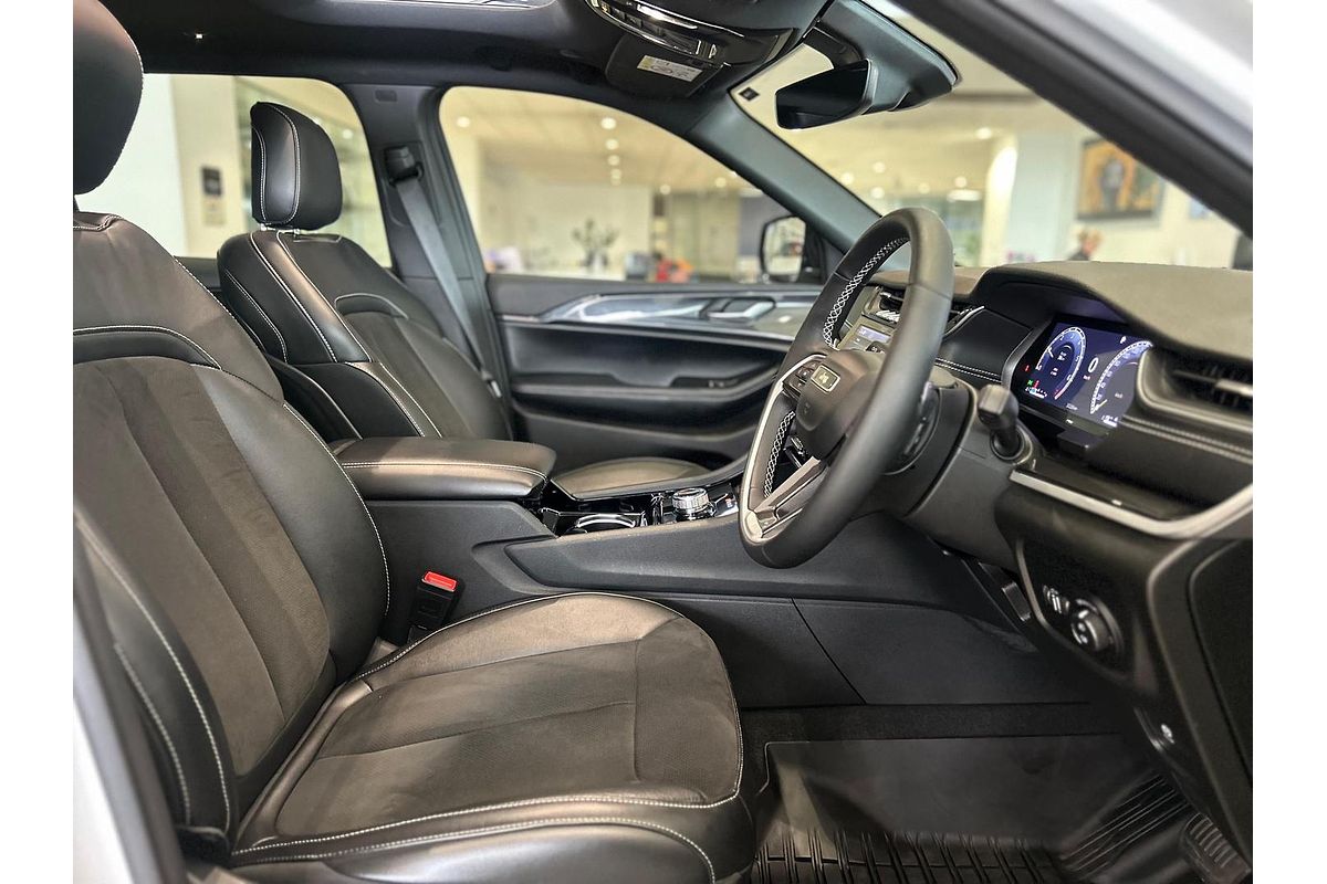 2022 Jeep Grand Cherokee L Night Eagle WL