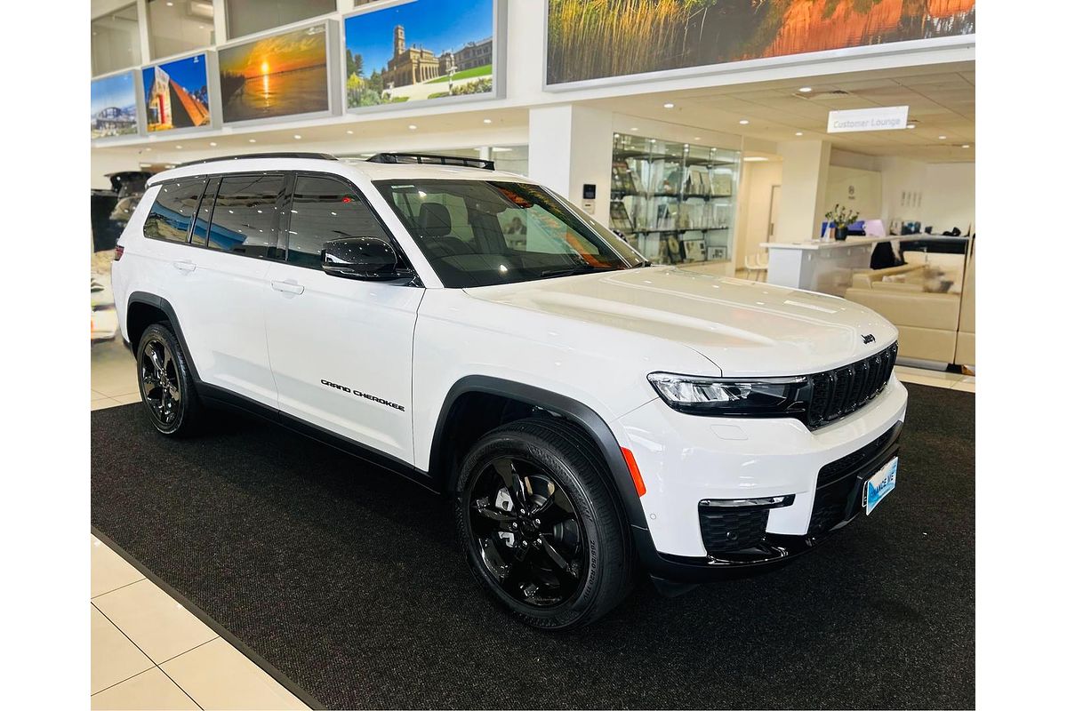 2022 Jeep Grand Cherokee L Night Eagle WL