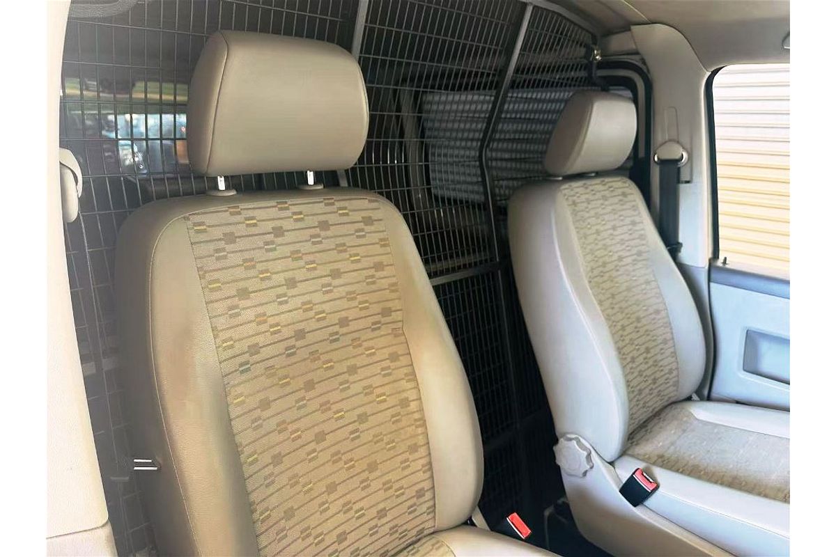 TRANSPORTER T5 MY13 TDI 340 SWB MID 2.0L DT4 DIESEL TURBO F/INJ 7 SP AUTO DIRECT SHIFT VAN