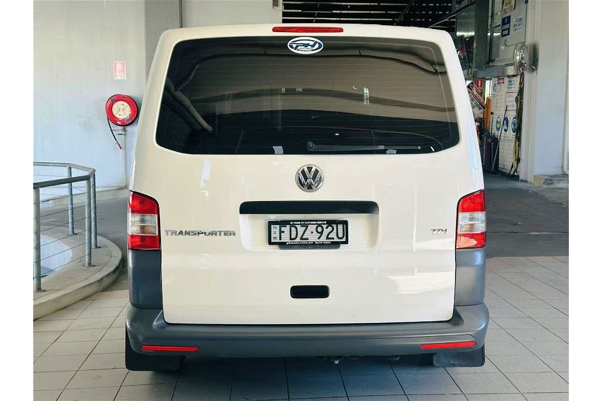 TRANSPORTER T5 MY13 TDI 340 SWB MID 2.0L DT4 DIESEL TURBO F/INJ 7 SP AUTO DIRECT SHIFT VAN