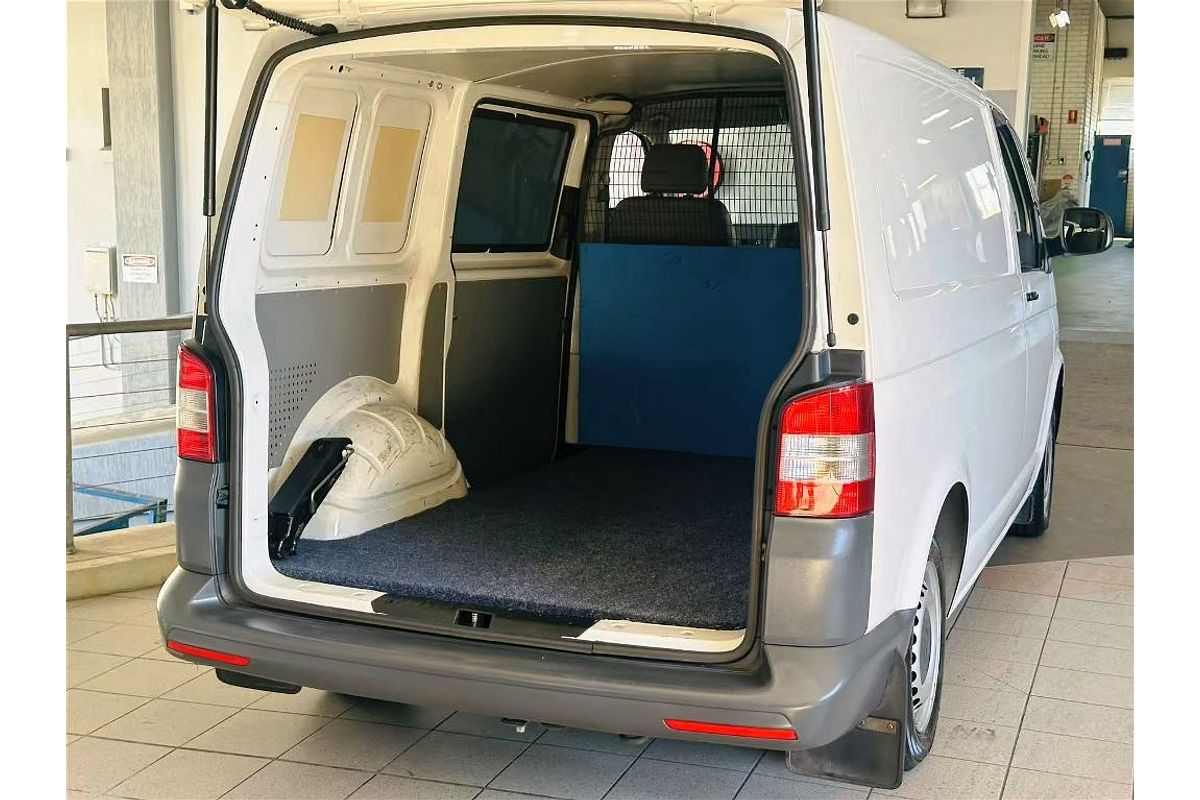 TRANSPORTER T5 MY13 TDI 340 SWB MID 2.0L DT4 DIESEL TURBO F/INJ 7 SP AUTO DIRECT SHIFT VAN