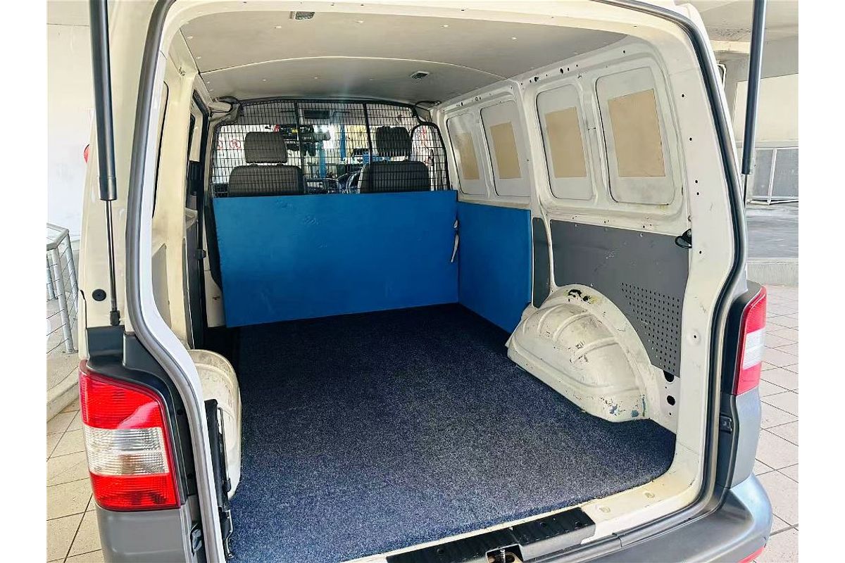 TRANSPORTER T5 MY13 TDI 340 SWB MID 2.0L DT4 DIESEL TURBO F/INJ 7 SP AUTO DIRECT SHIFT VAN