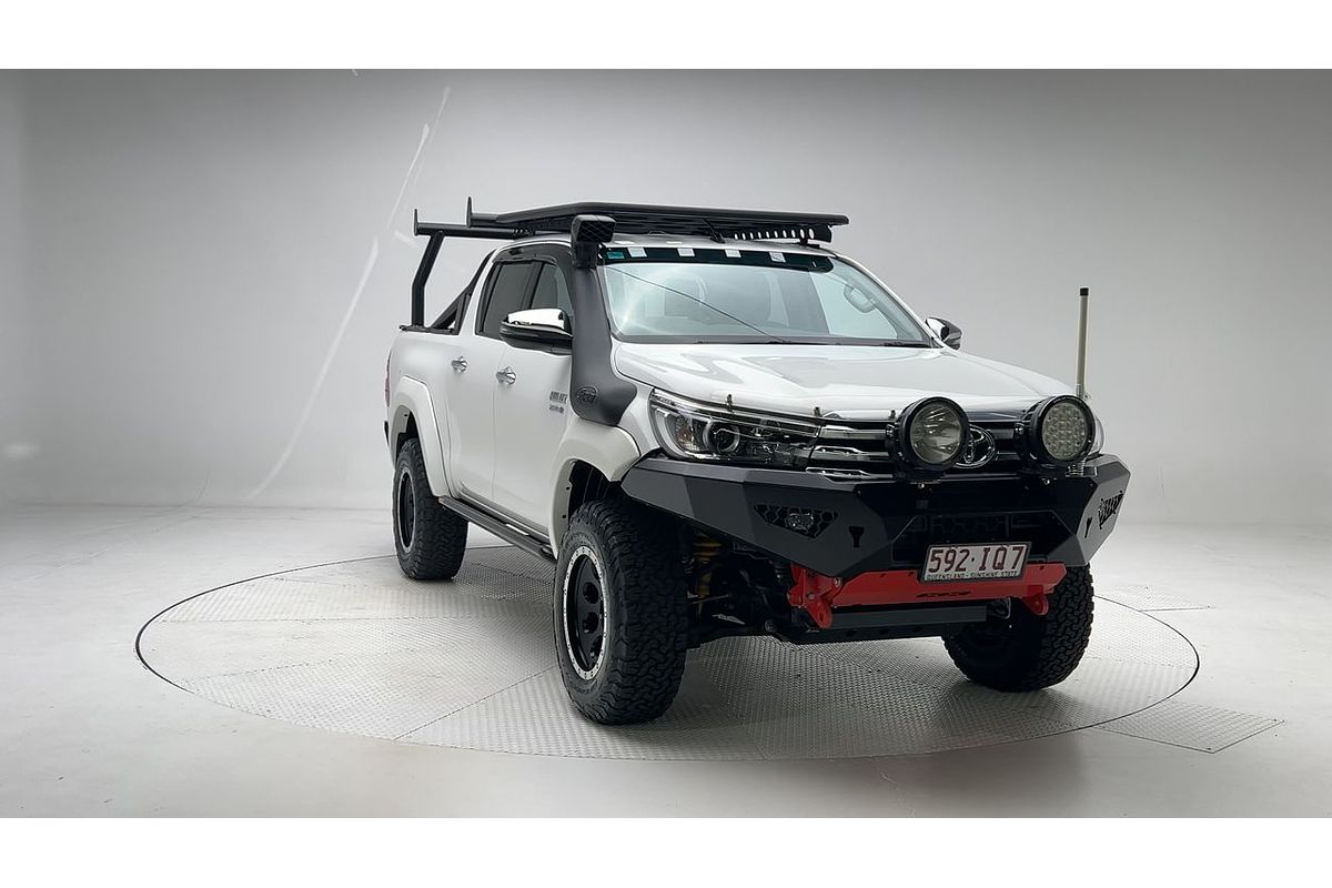 2017 Toyota Hilux SR5 GUN126R 4X4