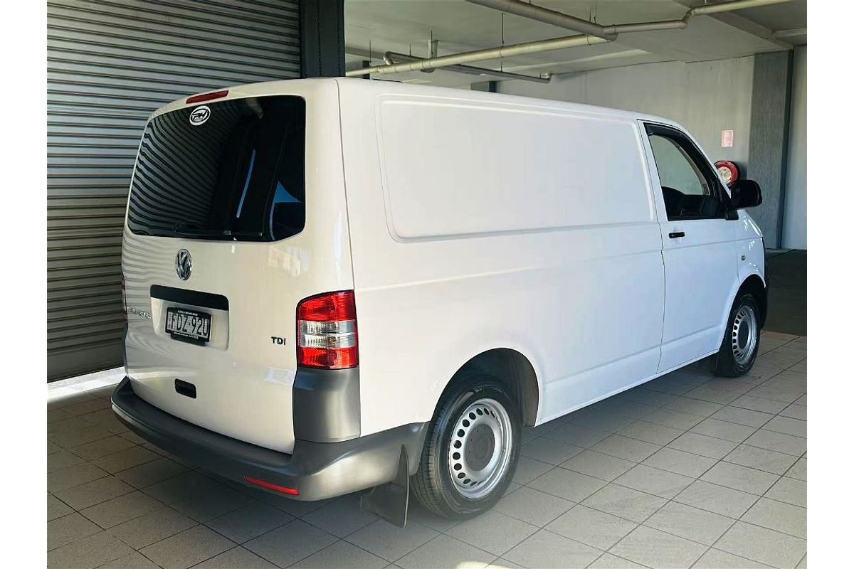 TRANSPORTER T5 MY13 TDI 340 SWB MID 2.0L DT4 DIESEL TURBO F/INJ 7 SP AUTO DIRECT SHIFT VAN