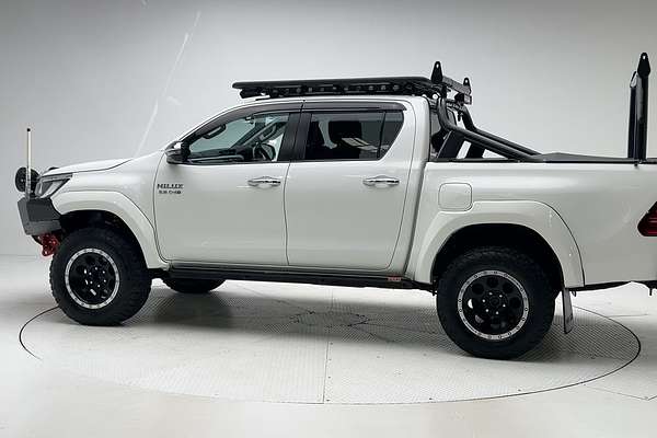 2017 Toyota Hilux SR5 GUN126R 4X4