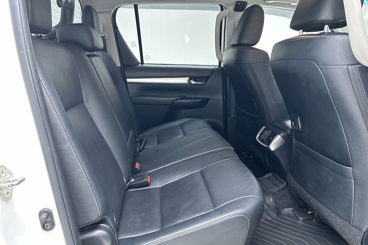 2017 Toyota Hilux SR5 GUN126R 4X4