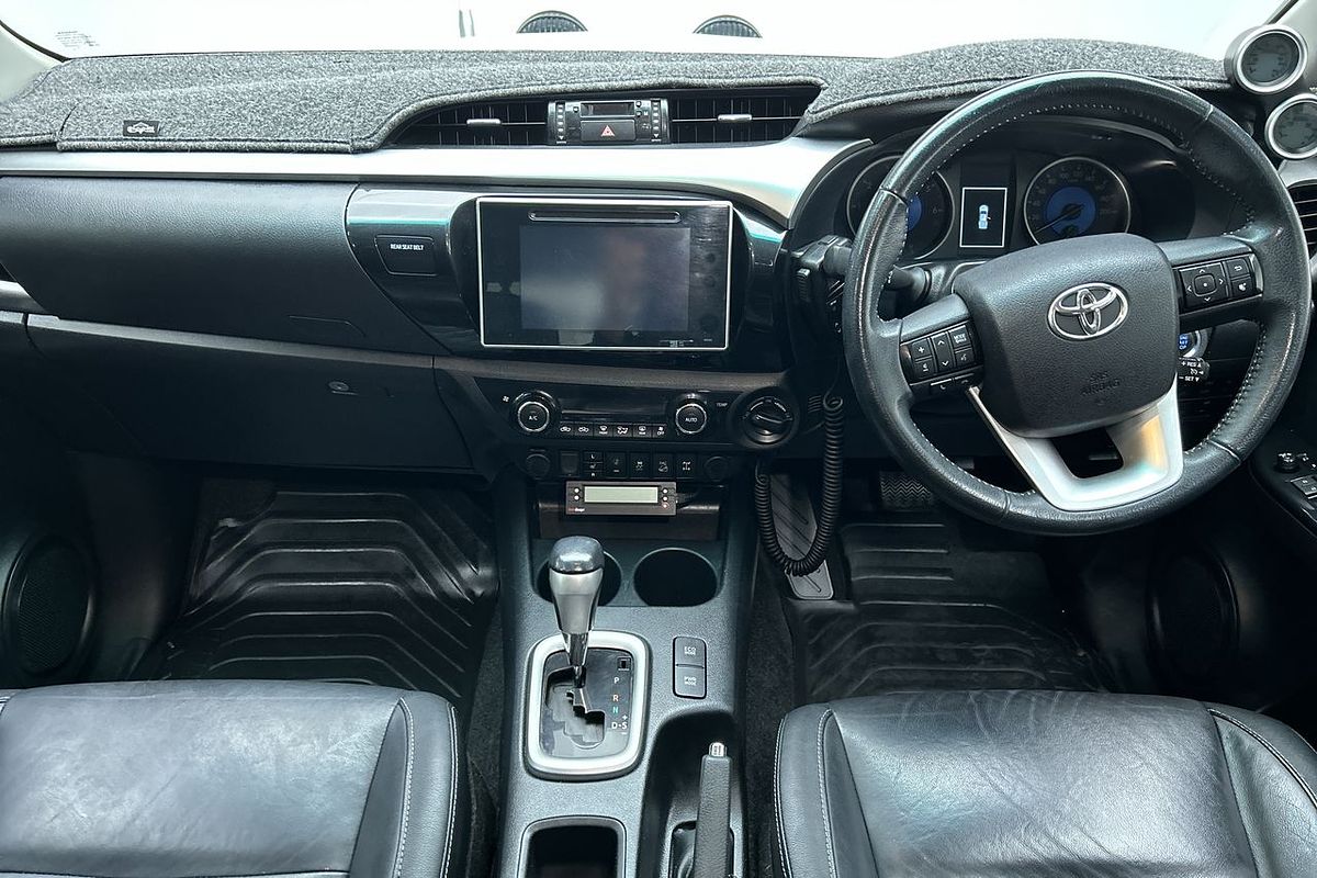 2017 Toyota Hilux SR5 GUN126R 4X4