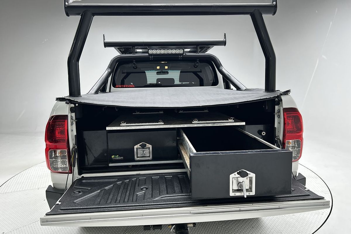2017 Toyota Hilux SR5 GUN126R 4X4