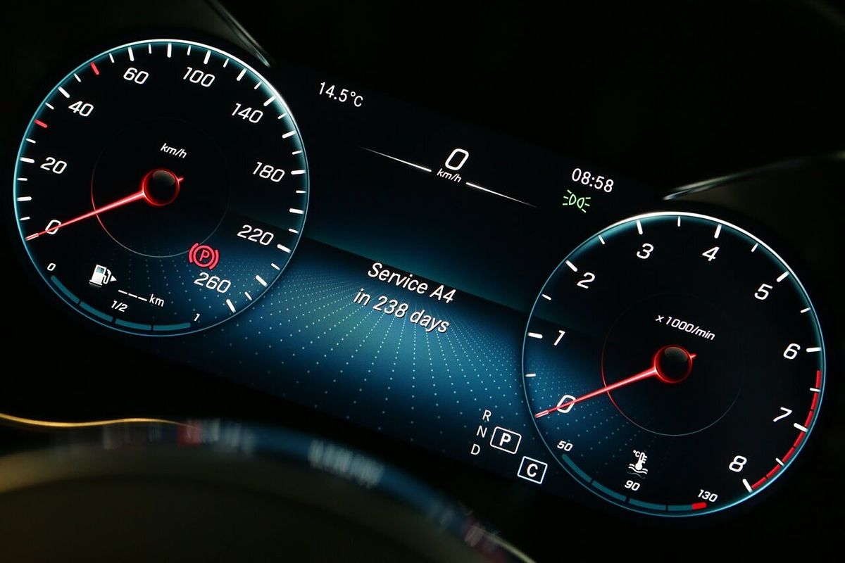 2023 Mercedes-Benz C-Class C200 C205
