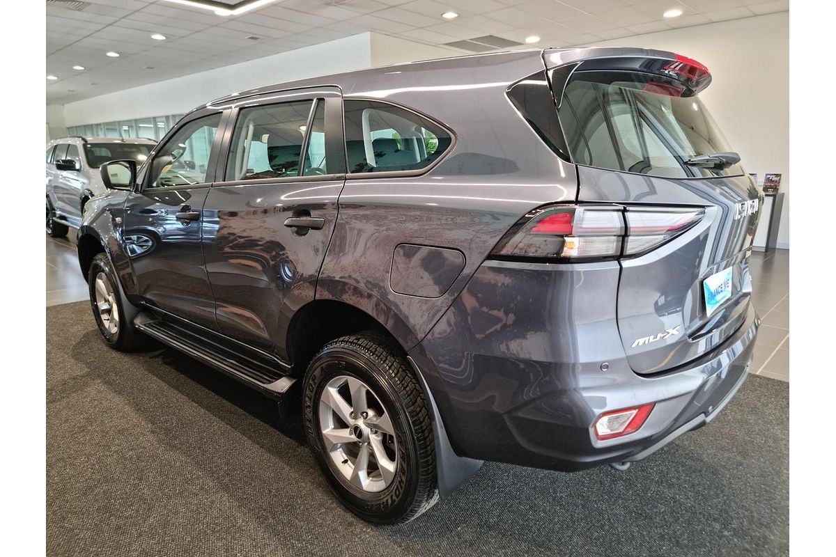 2024 Isuzu MU-X LS-M