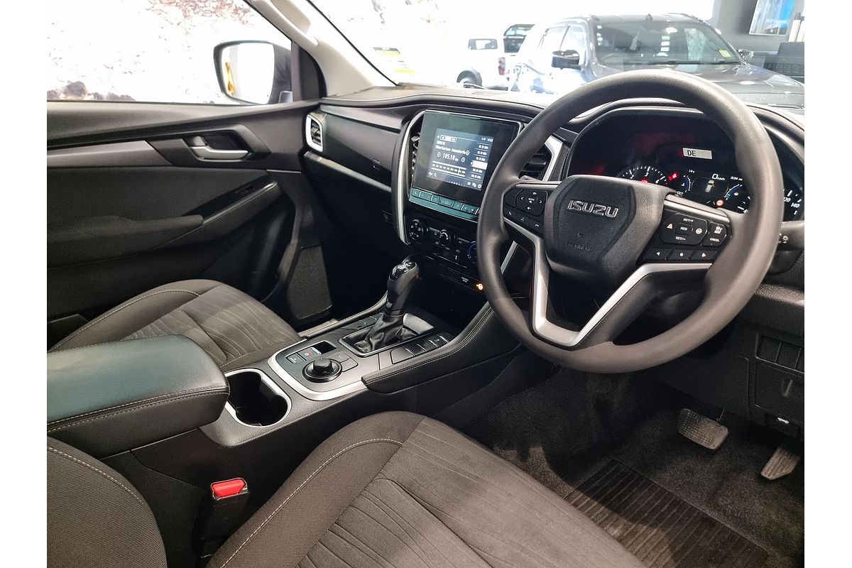 2024 Isuzu MU-X LS-M