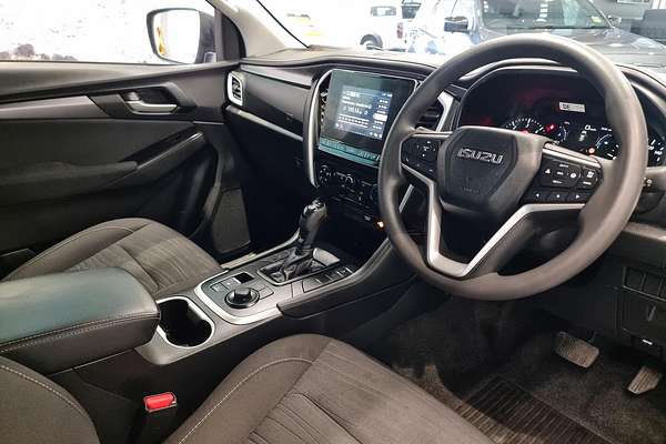 2024 Isuzu MU-X LS-M