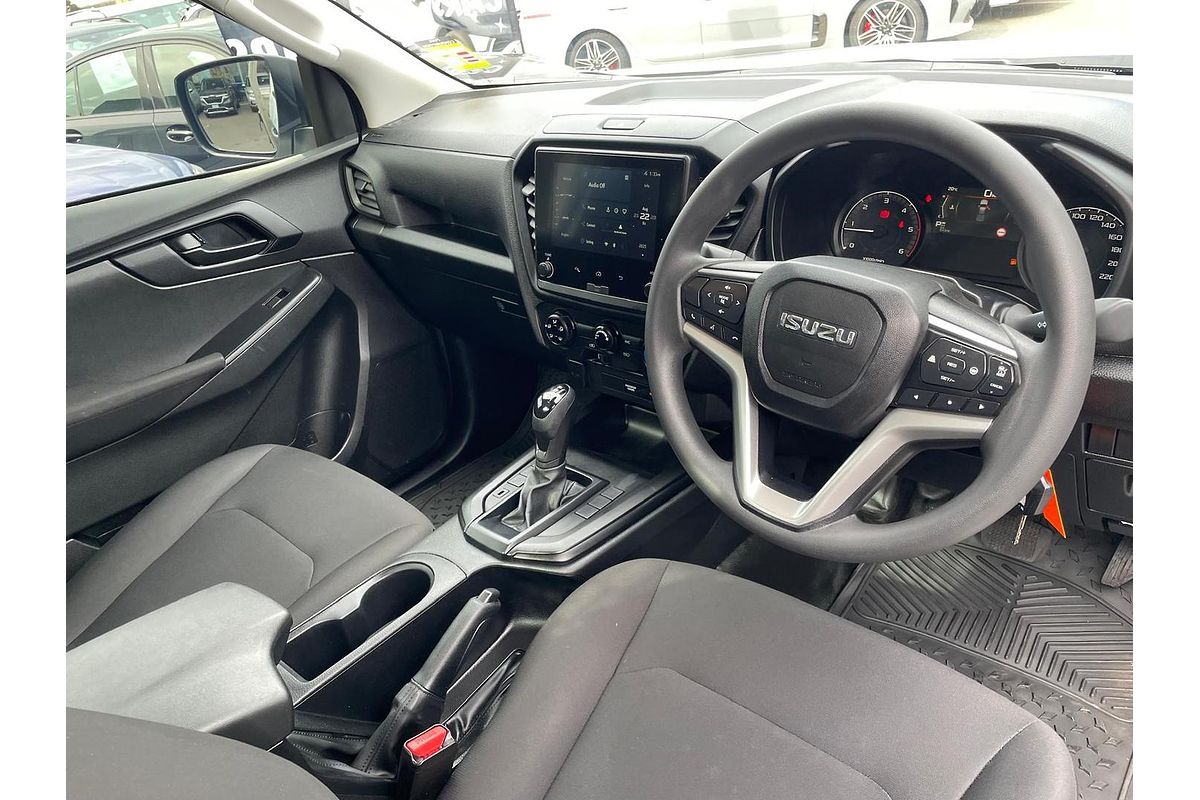 2024 Isuzu D-MAX SX High Ride Rear Wheel Drive